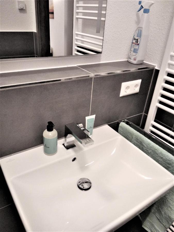 Sroom Stuttgart Flughafen Messe 라인펠덴에흐터딘겐 외부 사진