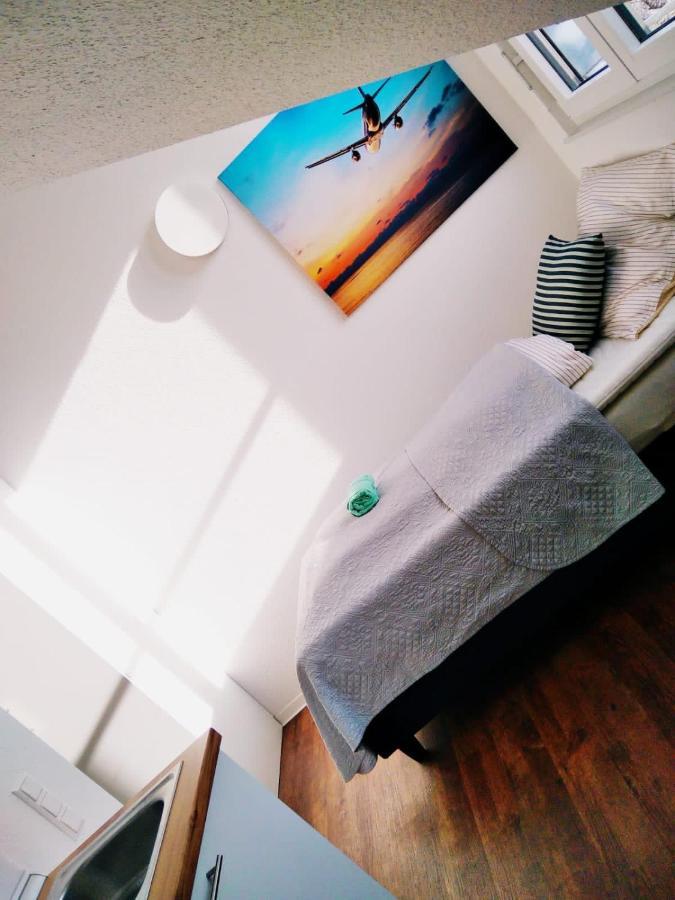Sroom Stuttgart Flughafen Messe 라인펠덴에흐터딘겐 외부 사진